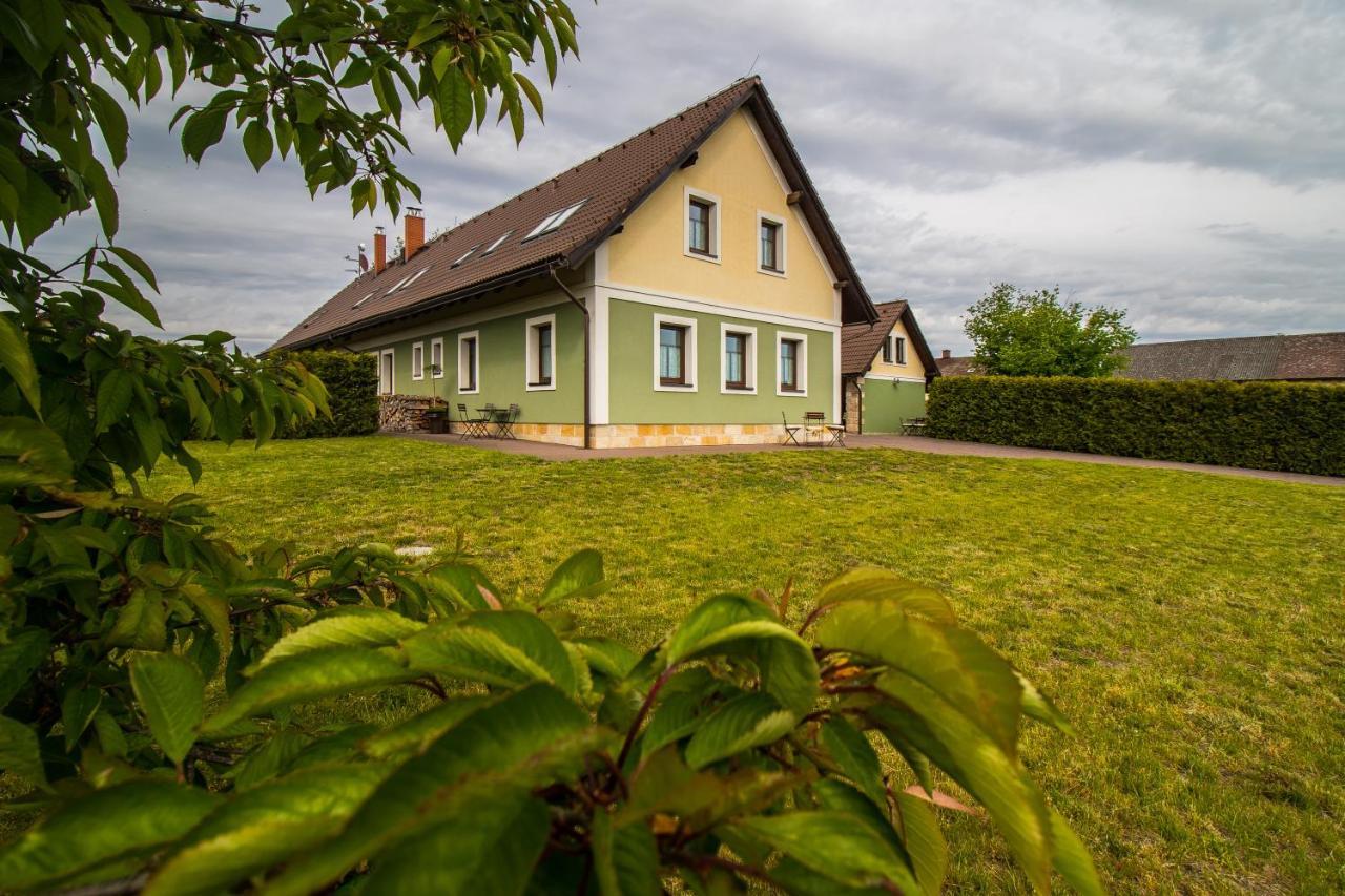 Penzion Helga Zdar  Bagian luar foto